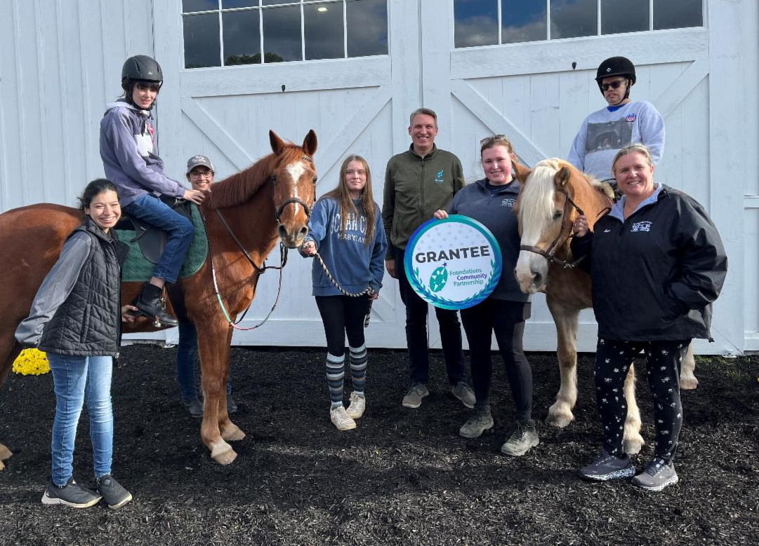 FCP presents grant to to Ivy Hill Therapeutic Equestrian